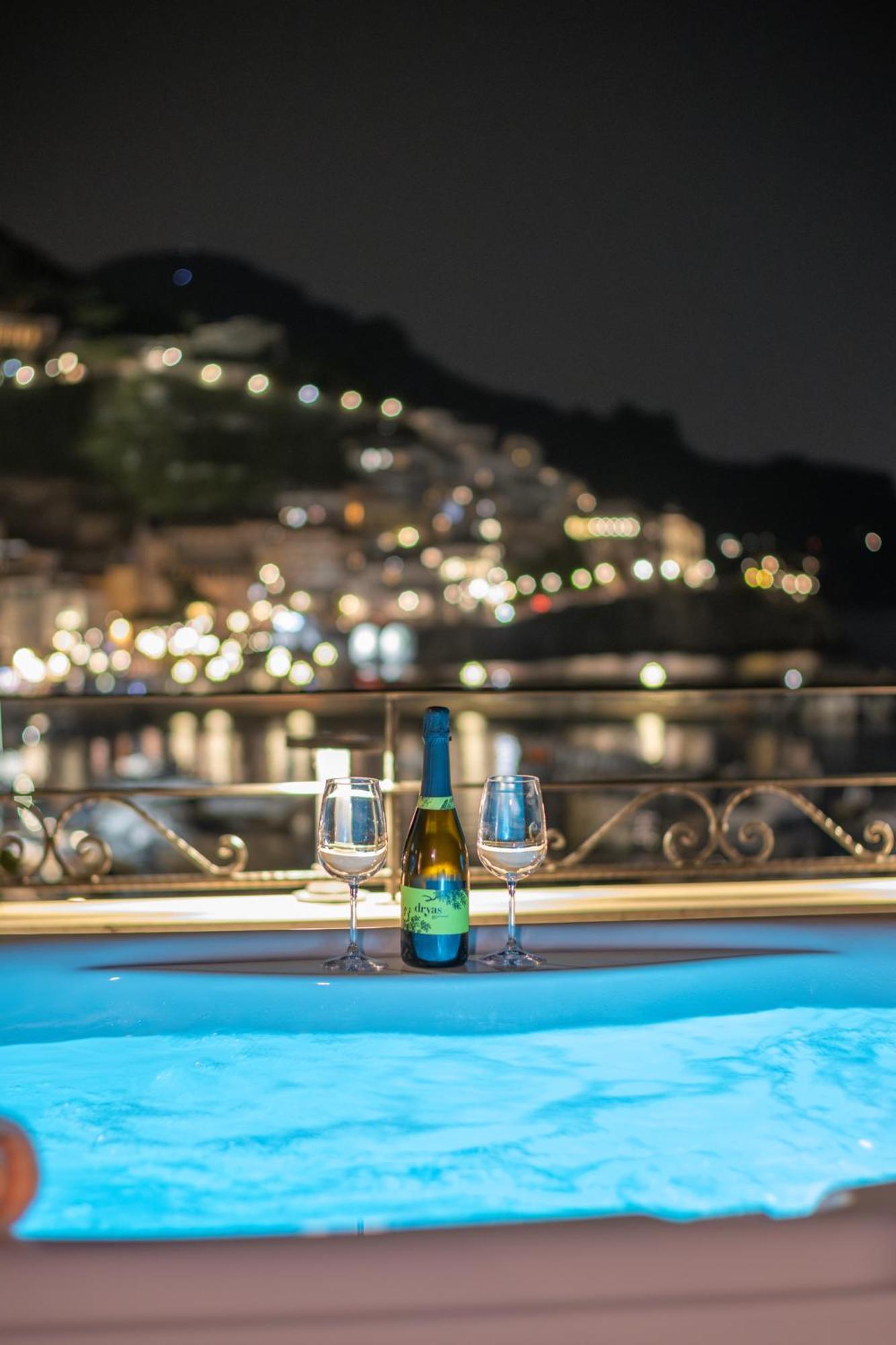 Hotel Aurora Amalfi Eksteriør billede